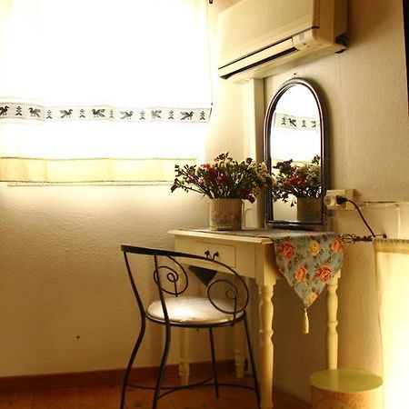 Bed And Breakfast Majore Nuoro  Room photo