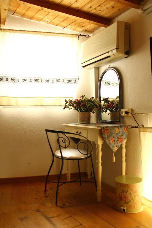 Bed And Breakfast Majore Nuoro  Room photo